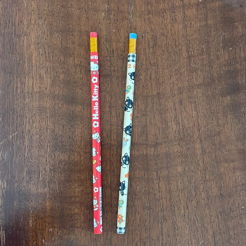Sanrio Hello Kitty Pencils with Eraser Set